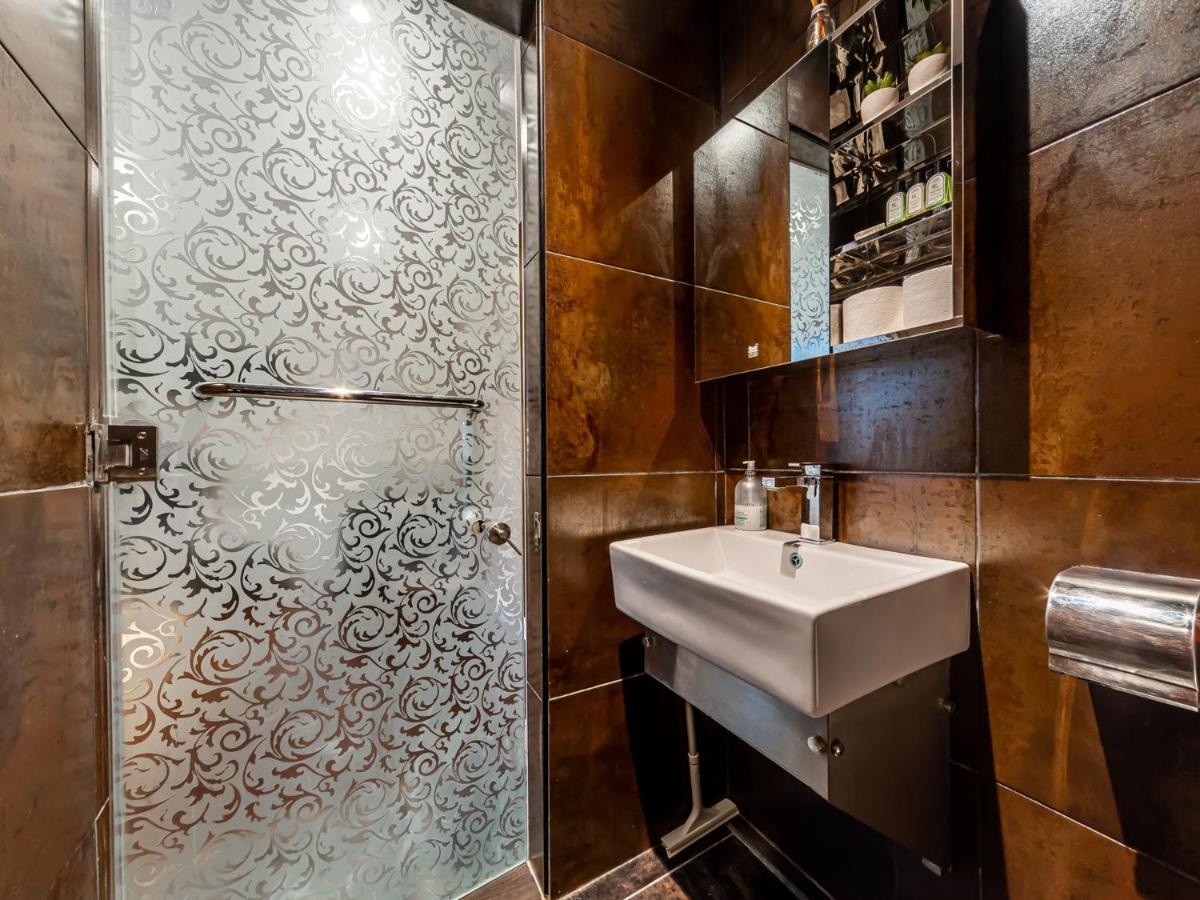 Pass The Keys West End Apartment Near Tottenham Court Road London Eksteriør billede
