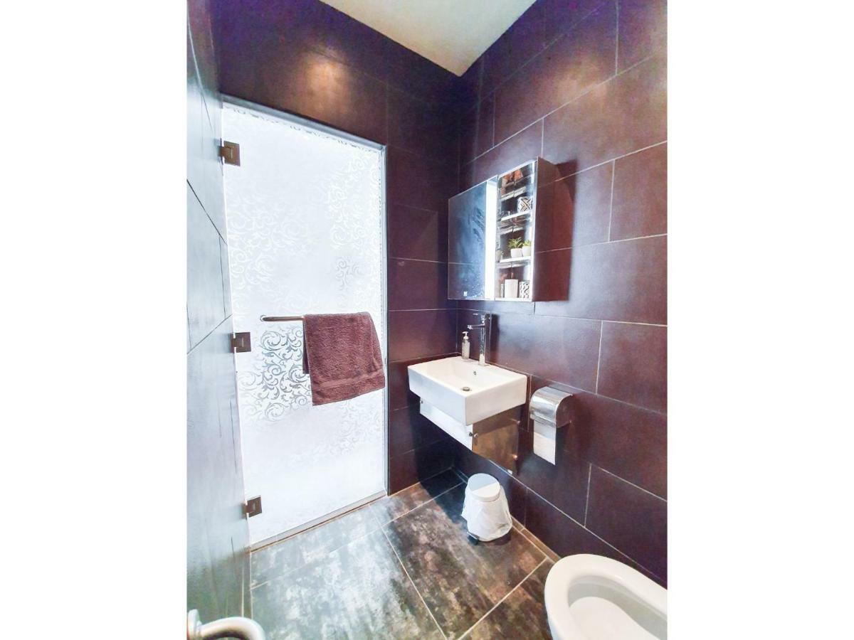 Pass The Keys West End Apartment Near Tottenham Court Road London Eksteriør billede